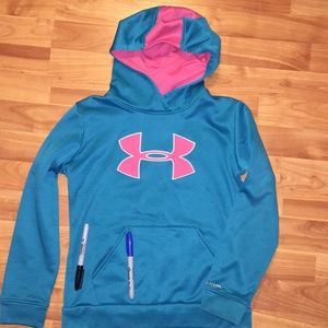 Under Armour girl’s hoodie, small